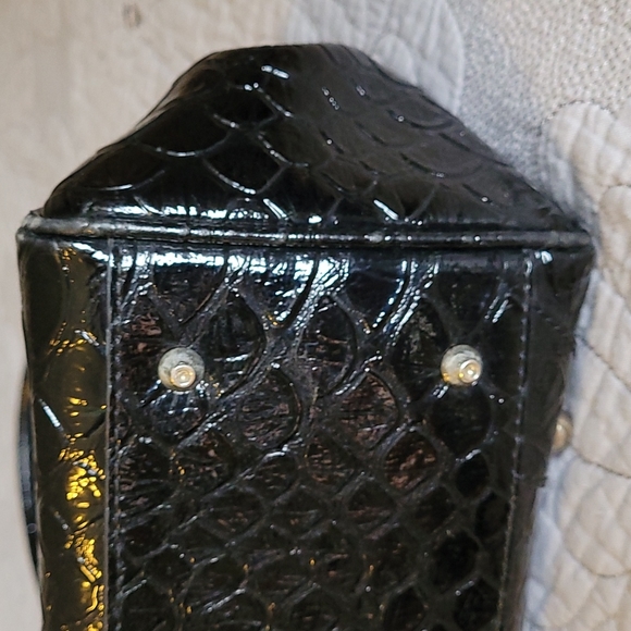 Guess black large patent bag - Picture 5 of 7
